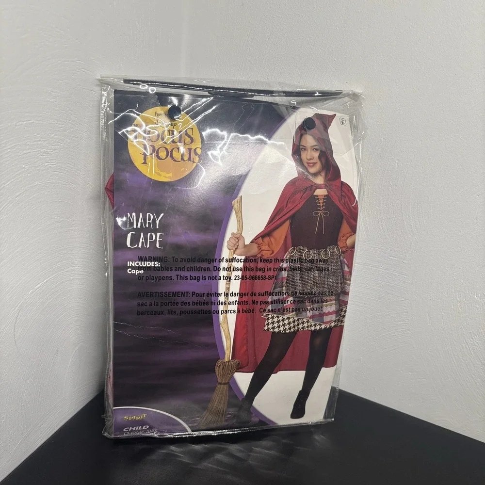 Hocus Pocus‎ Kids Mary Sanderson Costume With Cape Brand New One Size